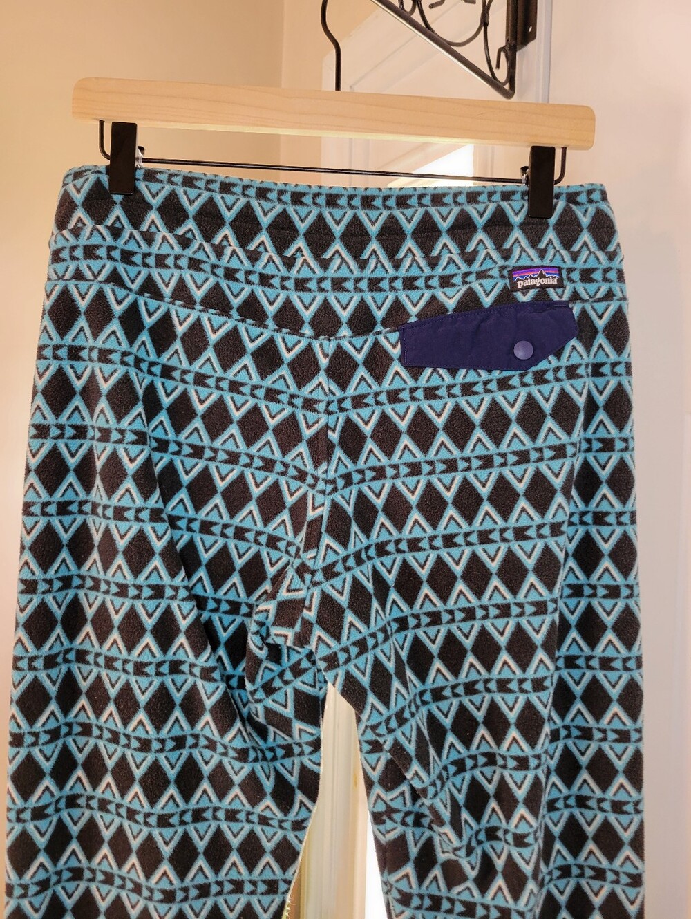 Patagonia Synchilla Aztec Tribal Geometric Diamond Pattern Fleece Pants, Size S - Picture 4 of 8